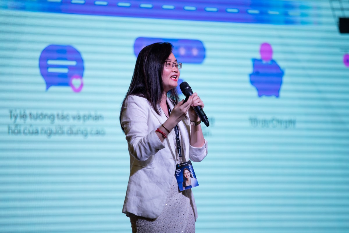TS. Đinh Mộng Kha - CEO VietGuys tại hội thảo VDCA Conference 2023