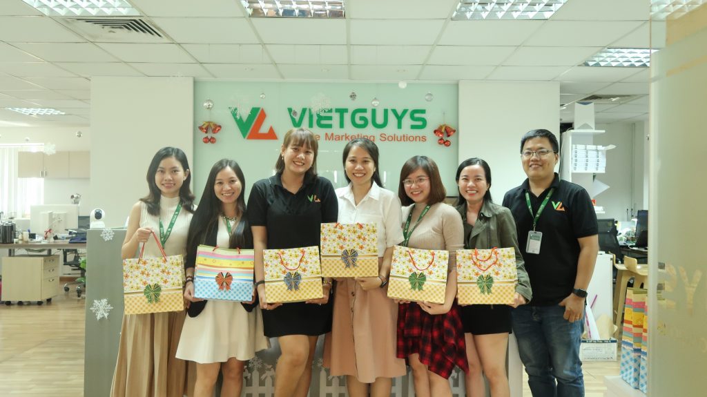 VIETGUYS HAPPY WOMEN’S DAY